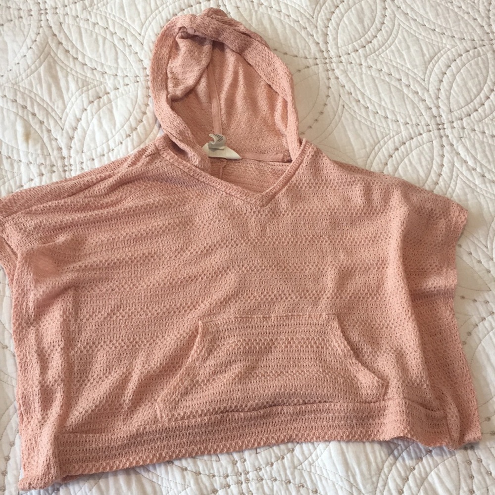 Knit hooded crop top vest